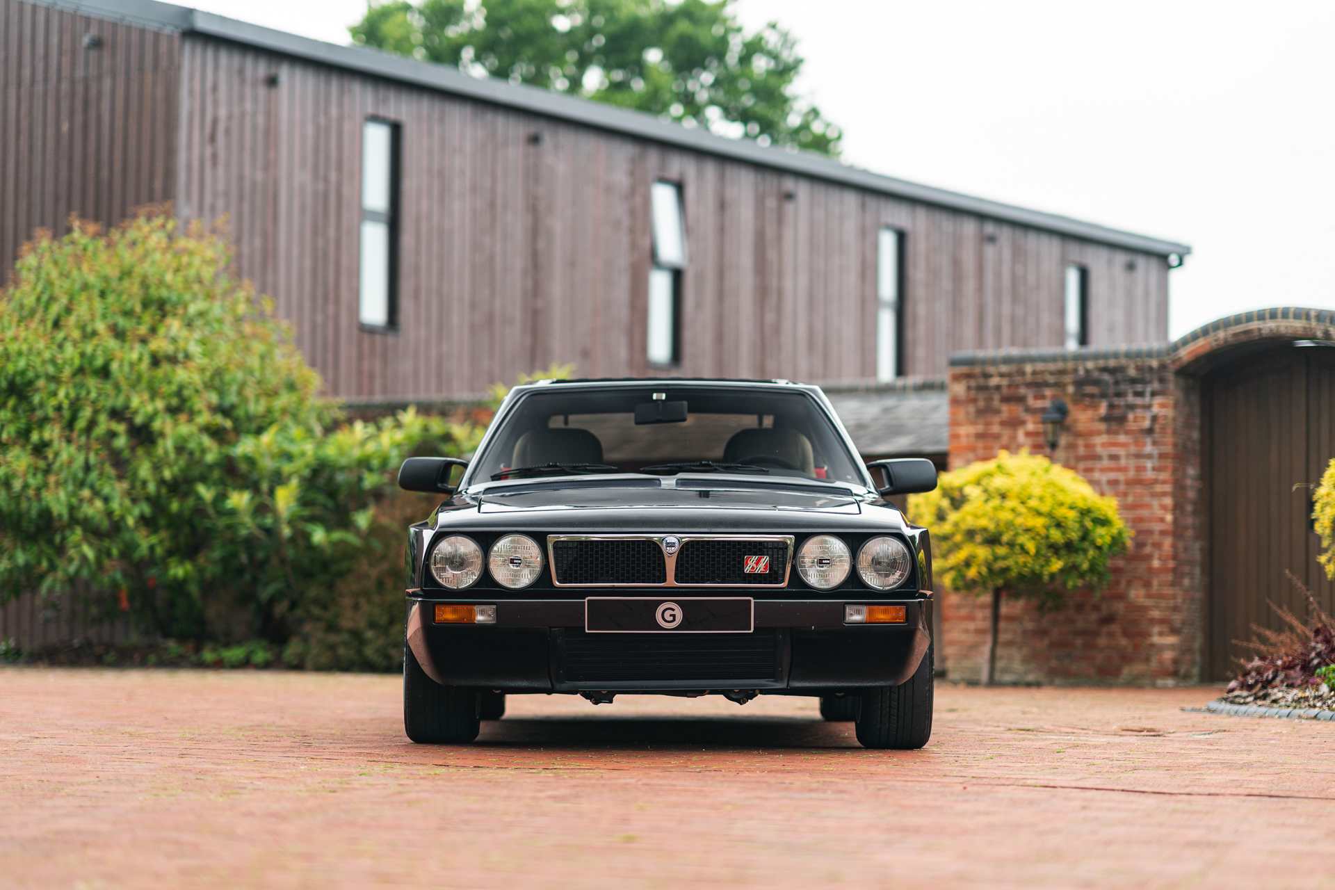 1987_Lancia_Delta_S4_Stradale-